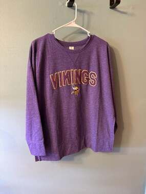 NFL Team Apparel Minnesota Vikings Women's Purple Sleepwear Sweatshirt, Size M